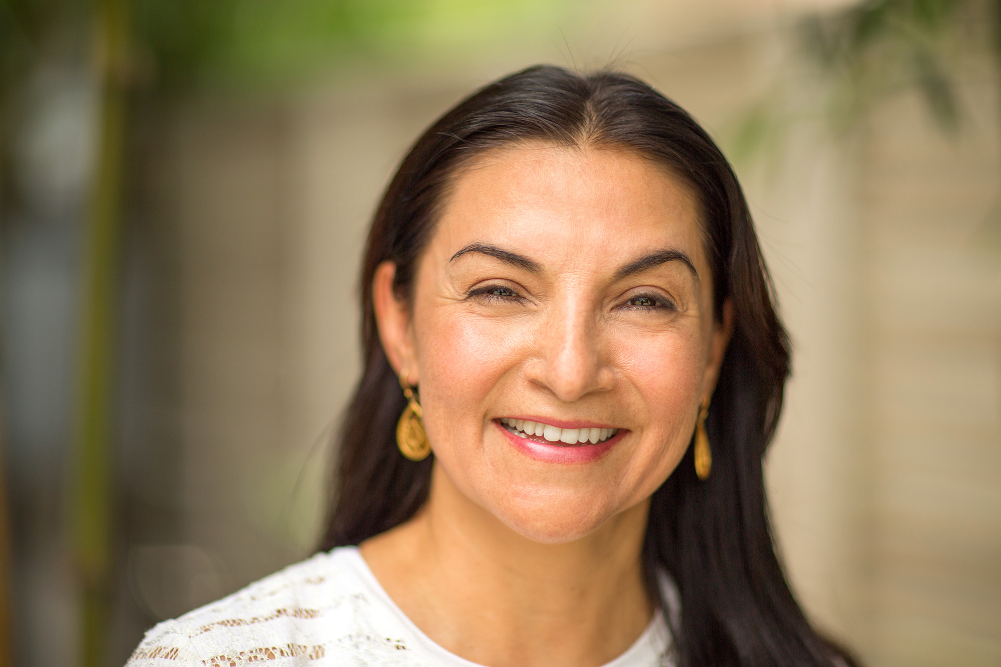 Portrait of woman smiling